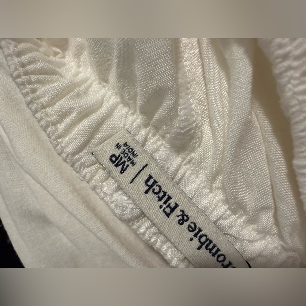 Abercrombie & Fitch White Maxi Dress - Picture 6 of 6
